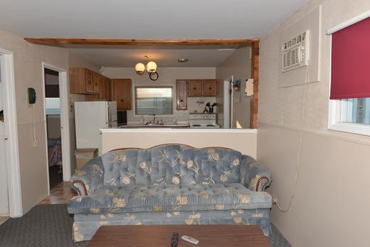 Thunderhill Motel And Suites Swan River Екстер'єр фото